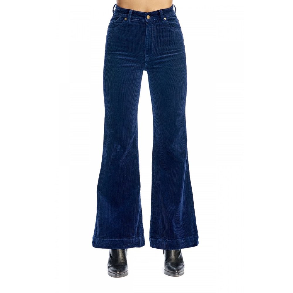 Rolla's Eastcoast Flare in Blue Corduroy
